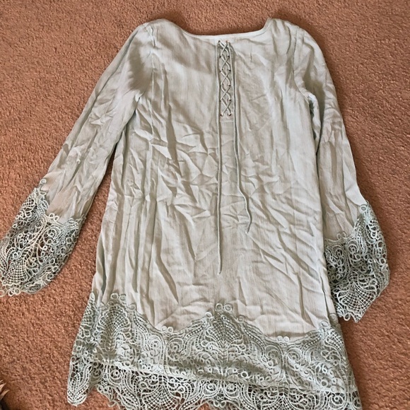 Dress - Picture 2 of 2